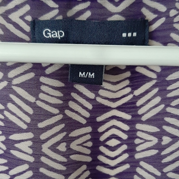 * Gap Brand Sleeveless Top - Picture 2 of 3